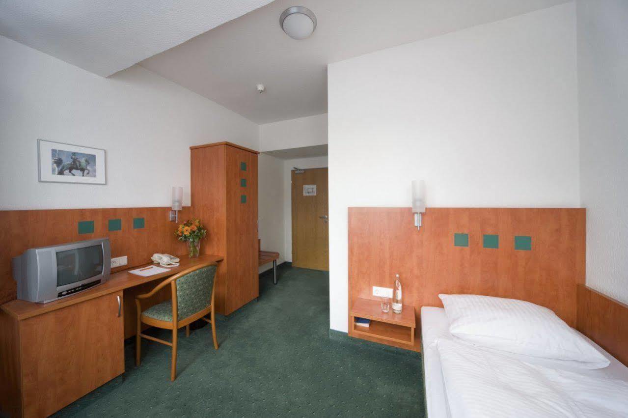 Stadthotel Duesseldorf Zewnętrze zdjęcie
